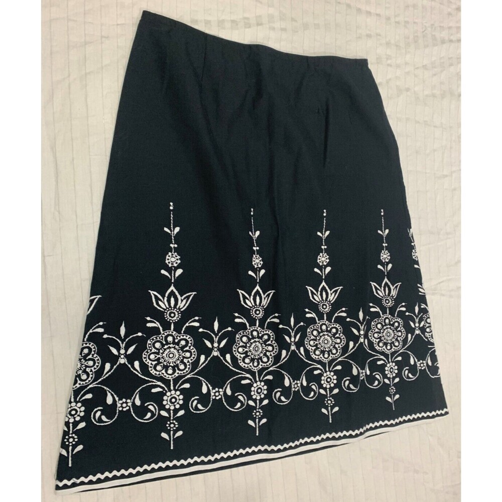 SUZANNE TAYLOR WOMENS SKIRT SIZE 10